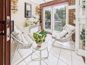 CONSERVATORY/SUNLOUNGE- click for photo gallery